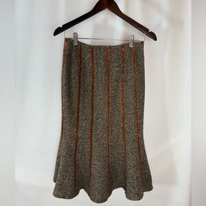 Wool skirt, designer sample. Size 4-6.